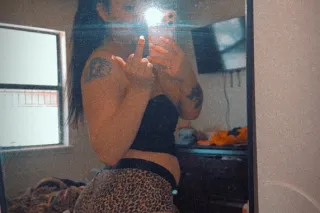 1 or 2 Girls Available | 1 o 2 chicas disponibles 24/7 - Image 8