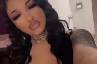 Pretty Face Latina🍭🏆 - 20 - Image 1