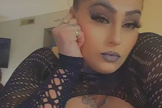 The Thickest Seductress 👅💋 - Image 6