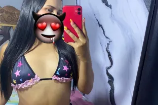 Beautiful Latina brunette read... - Image 2