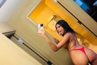 HOT LATINA😈💦 - 24 - Image 2