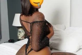 Hello I’m Dominican l sex sex ... - Image 1