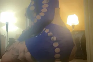 come 👏get wet 💦w bubbles 🫧baby... - Image 2