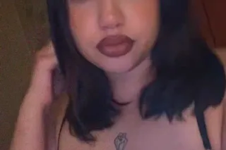 🍑💦 BIG BOOTY PUERTO RICAN AND ASIAN FUN SIZE 🍑💦 - Image 8