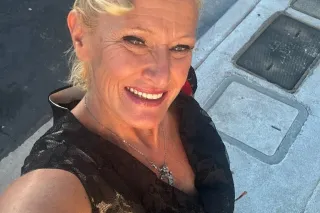 Tonight only incall for a sexy unicorn milf - Image 5