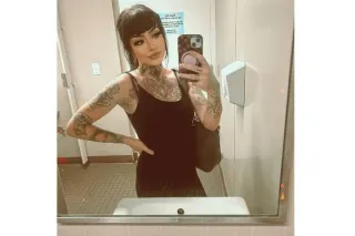 your fav secret 🖤 - 25 - Image 1