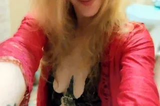 🌹 Crave Desire. Adore Me. - Image 5