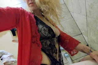 🌹 Crave Desire. Adore Me. - Image 6