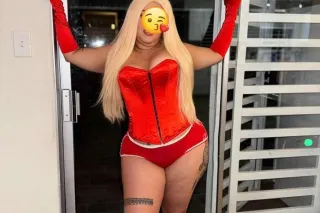 Hola mujer latina muy complaciente - Image 2