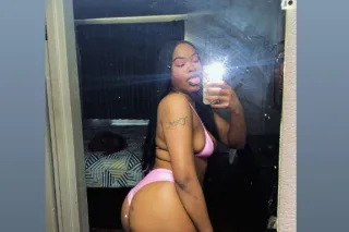 HERE TOO PLEASE YOU BABY ❤🫧💦🧚🏾... - Image 1