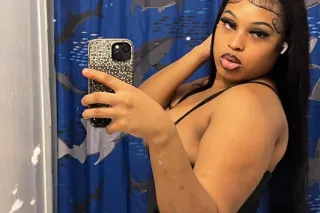 Naked BODY MASSAGING GODDESS l... - Image 2