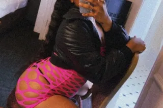 NEW IN TOWN CUM SEE ME BABE😏 -... - Image 4