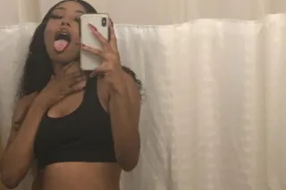 Sexy 🍒Petite 🎀Light Skin Dream... - Image 1