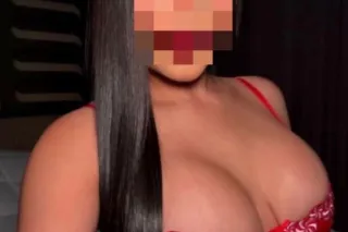 reina - 24 - Image 1