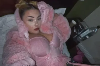 🐰💦⛩!!! NaUghTy PLAYMaTe•! AVai... - Image 1