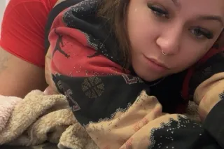 HELLO LOVERS I AM AVAILABLE CA... - Image 4