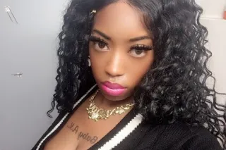 HAPPY FRIDAY!!!!!😍 Incalls / TEXT or CALL for RATES Let's have some Friday Fun you won't regret it 👅😌💯/ READY NOW 😛 Tight N Wettt Best Pussy in the city💦🔥💛 🌹 💛 Available 24/7 Book Me Now 📱👇🏾. - Image 5