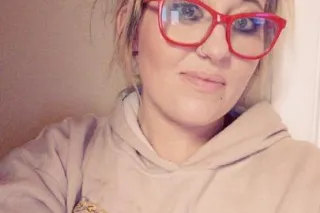 LOOKING FOR A MAN WHO LOVES HE... - Image 3