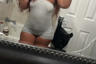 Exotic Big booty UPSCALE MEN O... - Image 3