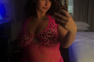 SATURDAY DEALS 🍀 sweet slim thick, busty playmate 🐰 come over and play with me🤓🤪 - Image 8