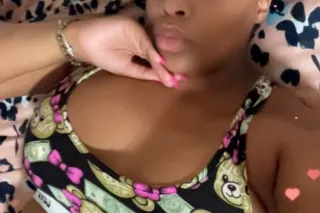 WET & READY 💦💦 come get it baby!!! - Image 5