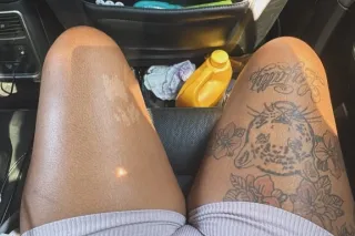 hey daddy looking for a girl t... - Image 3