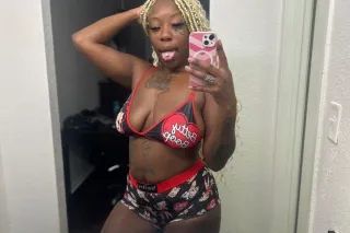 Little Ms. Touch-His-Mind 😛The... - Image 3