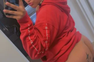 slim thick curvy latina woman ... - Image 3