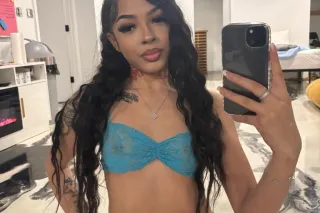 SWEET & PETITE 🥰🥰🥰 BACK IN TOW... - Image 2