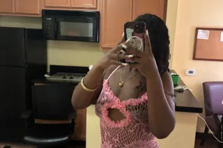 Available NOW 100✅✅ 1hr specia... - Image 1