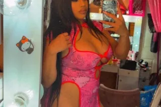 cum get a sweet taste of candy latina - Image 8