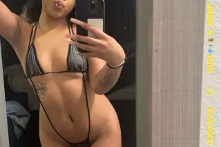 HAWAIIAN BRATT🥰🏝AVAILABLE FOR ... - Image 2