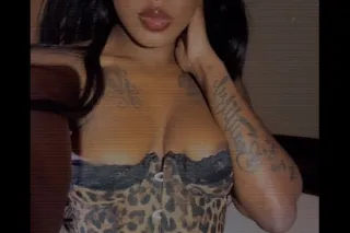 Slimm W/ a FAT ASS 💙🥰💦 BACK IN TOWN ✨ - Image 7