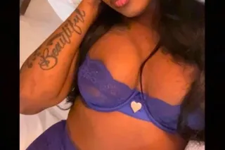 Slimm W/ a FAT ASS 💙🥰💦 BACK IN TOWN ✨ - Image 8