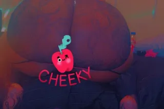 *HOT CHOCOLATE KISSES 💋 AVAILABLE NOW - Image 7