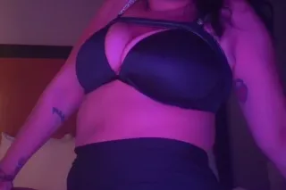 Upscale Stacy 🏆 - 38 - Image 3