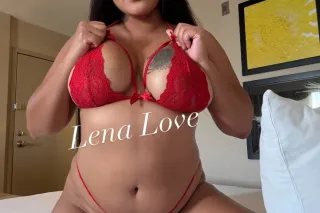 😍 Thick & Wet 💦 Gorgeous Asian... - Image 4