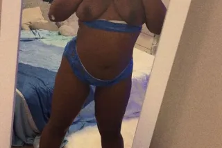 horny & drunk asf to early for... - Image 2