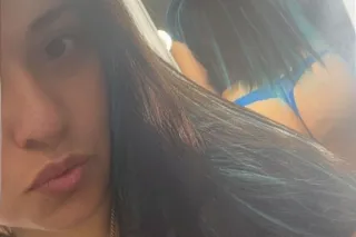 2 Gurl Action - 30 - Image 3