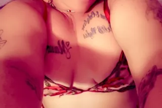 SLIM WASTE, PRETTY FACE!! THiCK SNOWBUNNIIE - Image 5