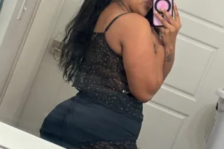 Una Morenita Bella - Image 1