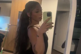 YOUR NEW FAV SNOWBUNNY❄👅🤍 - Image 3