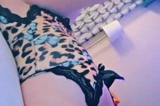 🥰SnowBunny⭐Top Tier 5 star ser... - Image 4