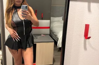 Kink-Friendly Blasian FemDom🖤🎀 | Refined & Open-Minded 😈🍑⛓ - Image 8