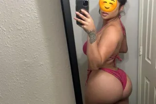 I'M AVAILABLE AT ANY TIME🍆💦, I... - Image 1