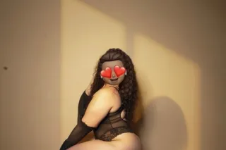 💰 SUPER SOAKER💦 CUM GETTER! 🍆 ... - Image 3