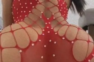 sexy latina puertorican big bo... - Image 3