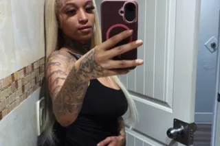 Let's Play! Ready and Waiting ... - Image 1