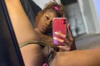 INCALL - 38 - Image 1