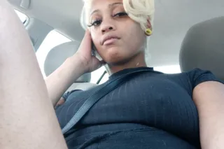 NEW IN THE AREA ASK ABOIT MY 2... - Image 2